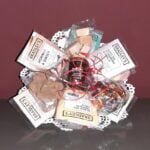 Theezakjes en zoetwaren boeket